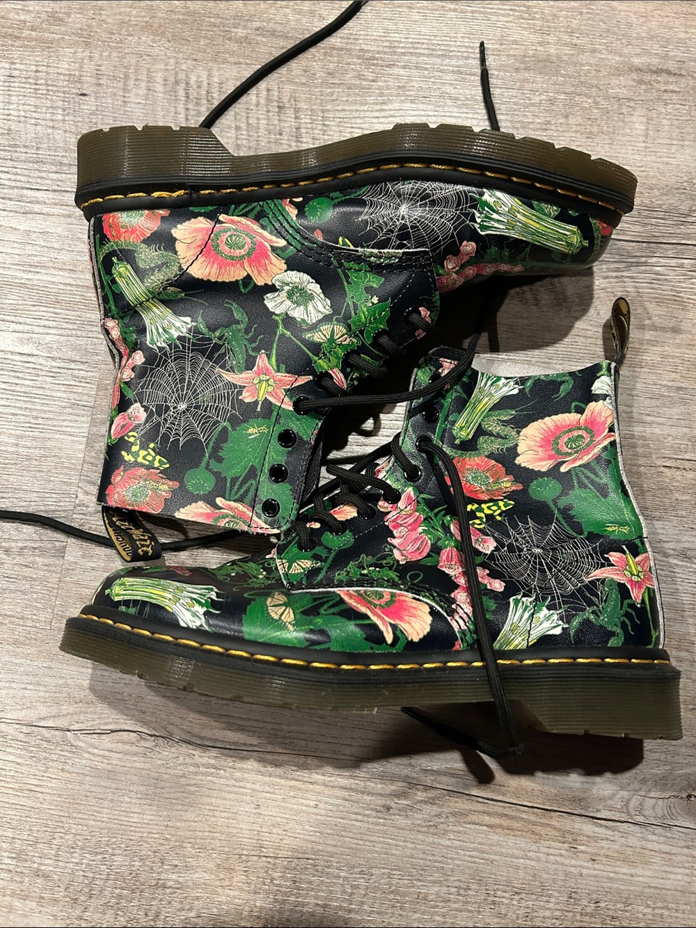 RARE Dr Martens 1460 Pascal Wild Botanic Floral boots 10L spiderwebs